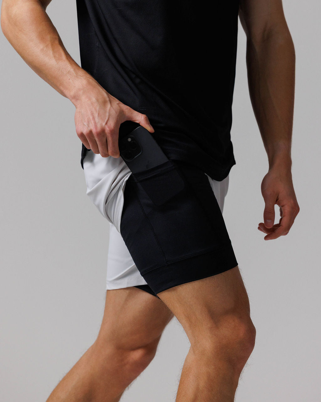 Vapor-Lite™ Liner Short "Three Nails" - Stone